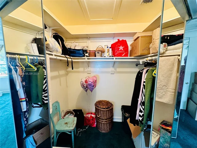 216 SW 1st St, Deerfield Beach FL 33441