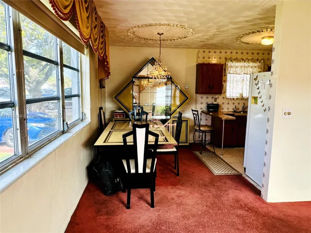 216 SW 1st St, Deerfield Beach FL 33441