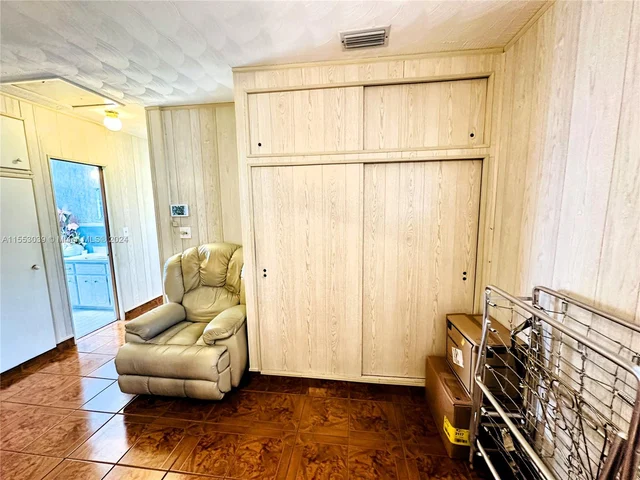 216 SW 1st St, Deerfield Beach FL 33441