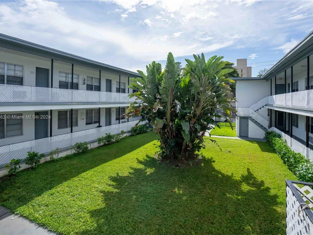 437 NE 82 ST # 20, Miami FL 33138