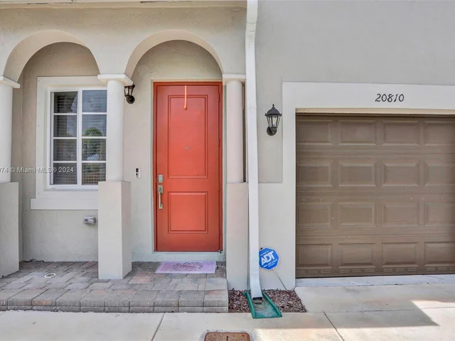 20810 NW 14th Ct, Miami Gardens FL 33169