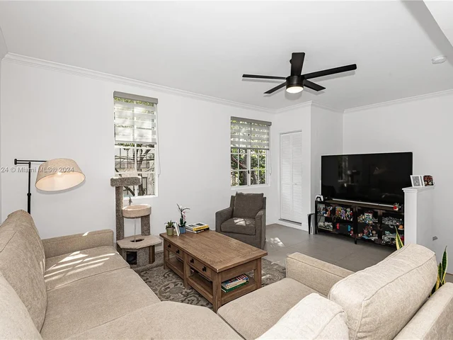 2981 NE 185th St # 1805, Aventura FL 33180