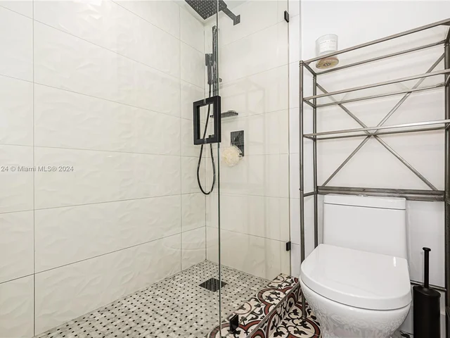 2981 NE 185th St # 1805, Aventura FL 33180