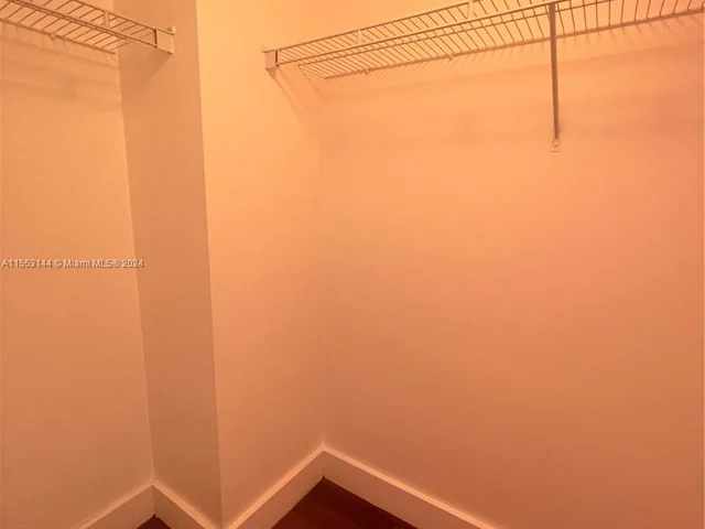 41 SE 5th St # 2003, Miami FL 33131