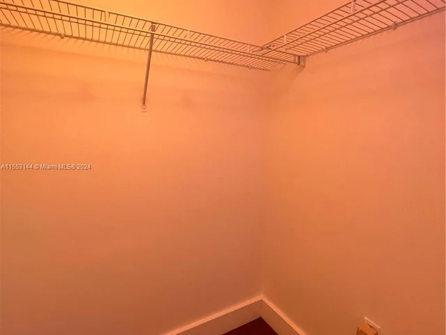 41 SE 5th St # 2003, Miami FL 33131