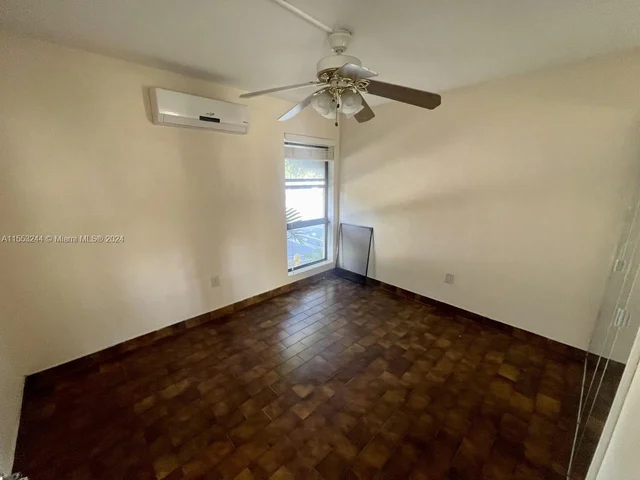 1600 S Le Jeune Rd # 9, Coral Gables FL 33134