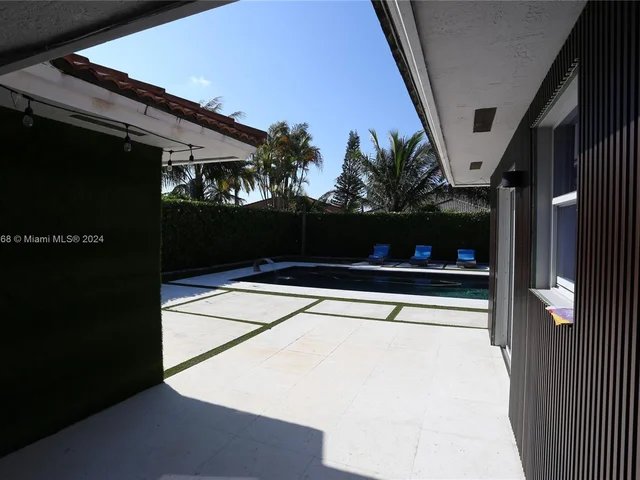 14760 SW 176th St, Miami FL 33187