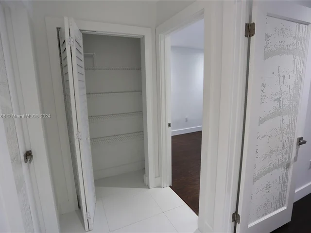 14760 SW 176th St, Miami FL 33187