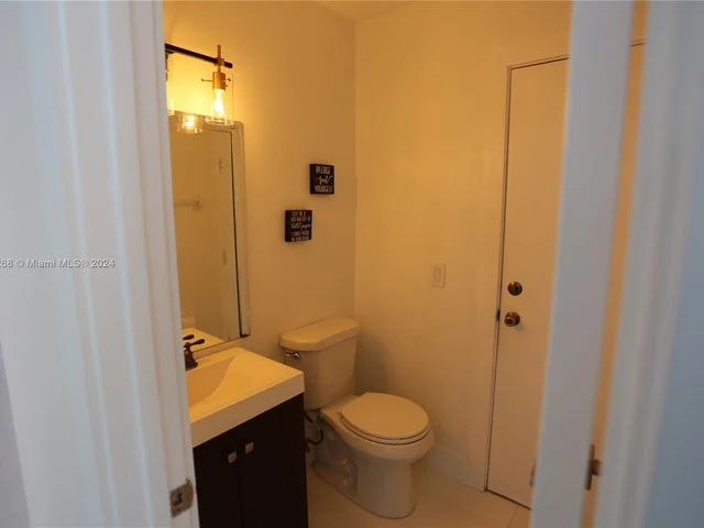 14760 SW 176th St, Miami FL 33187