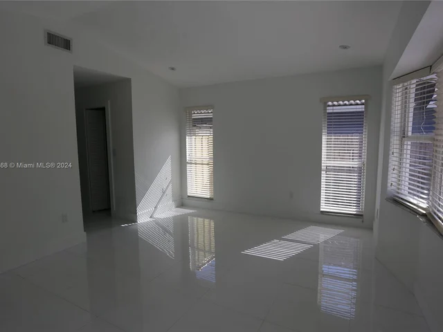 14760 SW 176th St, Miami FL 33187