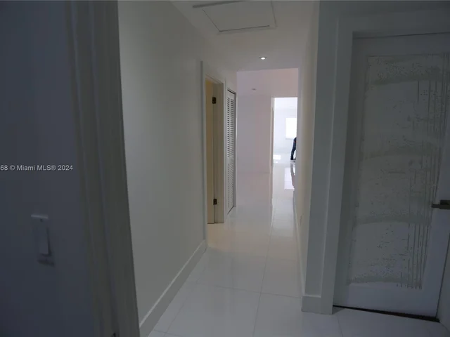 14760 SW 176th St, Miami FL 33187