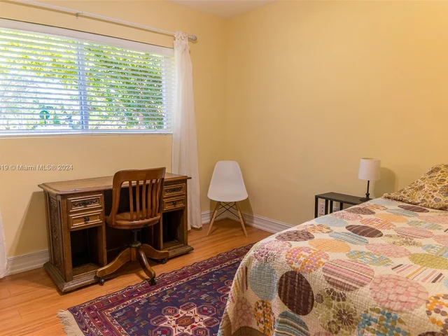 7310 SW 96th St, Pinecrest FL 33156