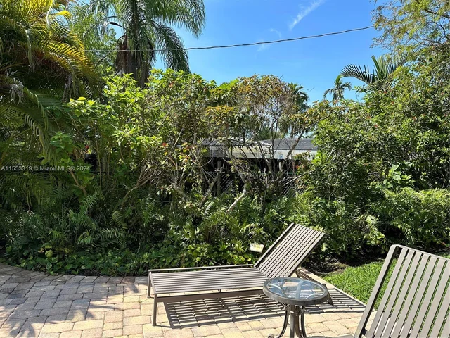 7310 SW 96th St, Pinecrest FL 33156