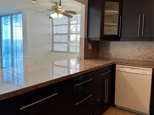 2750 NE 183rd St # 503, Aventura FL 33160