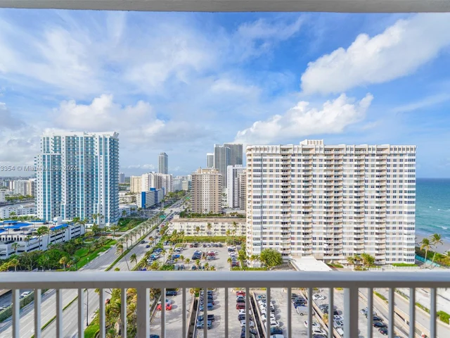 1980 S Ocean Dr # 18K, Hallandale Beach FL 33009