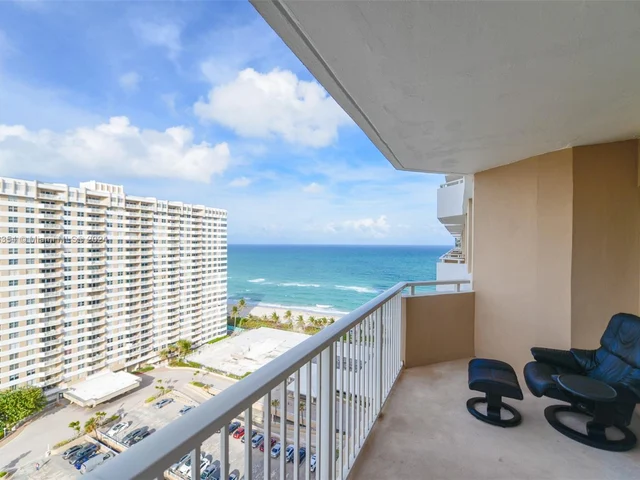 1980 S Ocean Dr # 18K, Hallandale Beach FL 33009