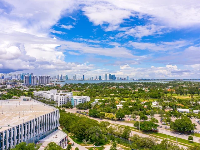 2100 Park Ave # 109, Miami Beach FL 33139