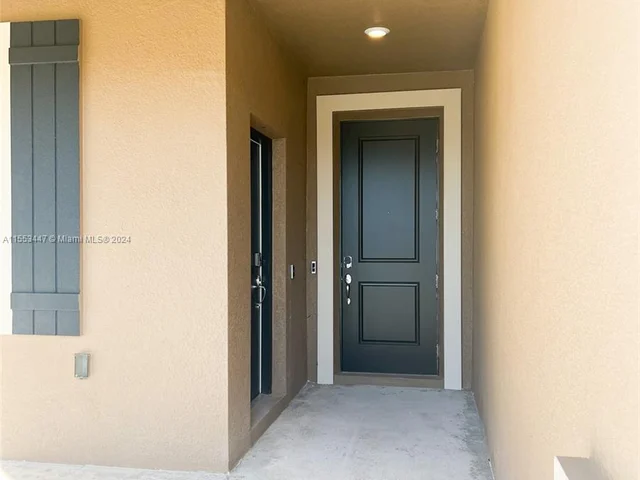 684 daring, Davenport FL 33837