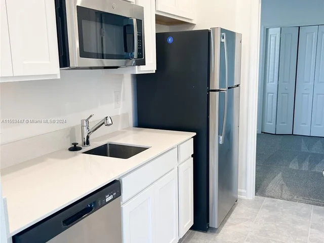 684 daring, Davenport FL 33837