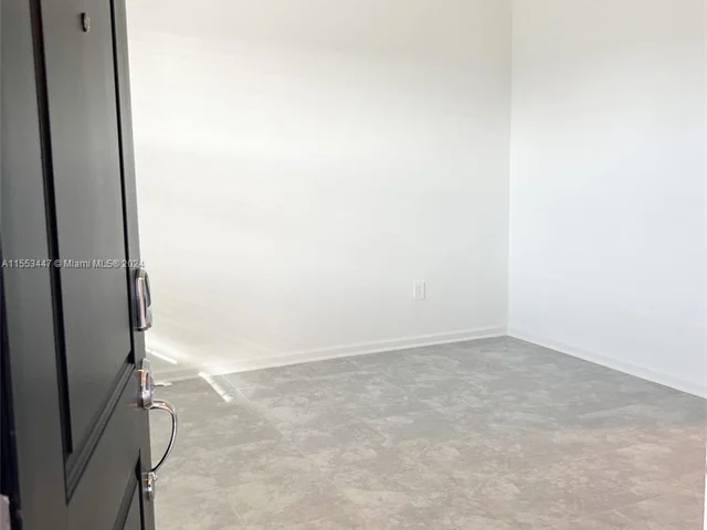 684 daring, Davenport FL 33837