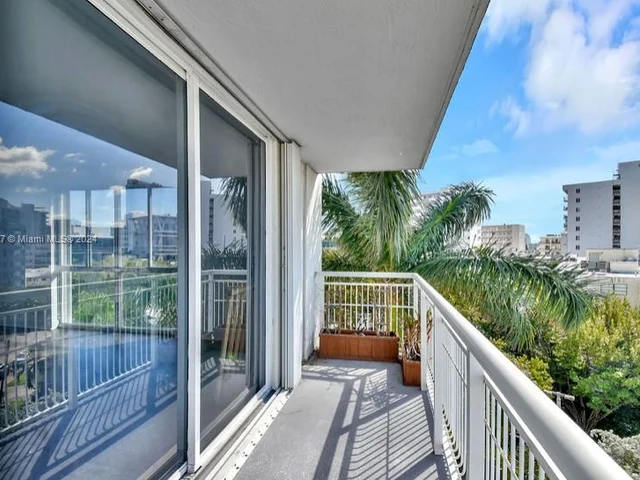 1688 West Ave # 602, Miami Beach FL 33139