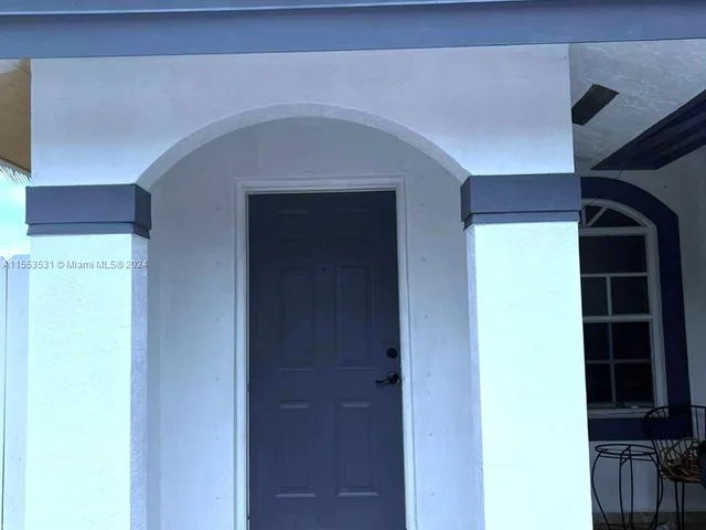 14787 SW 141st Ter, Miami FL 33196