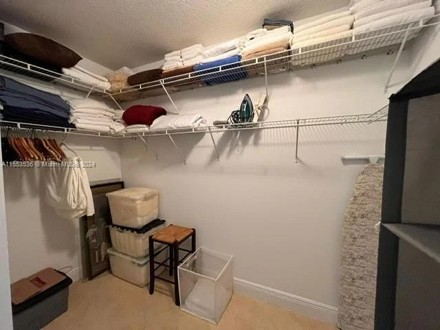 41 SE 5th St # 1507, Miami FL 33131