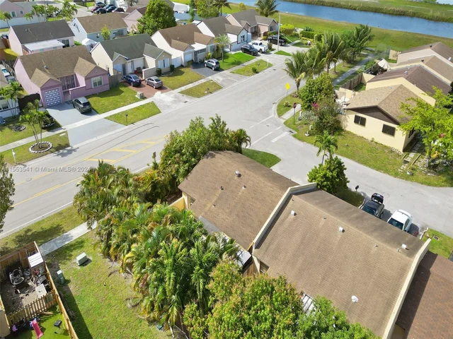 3118 NW 204th Ln # 3118, Miami Gardens FL 33056