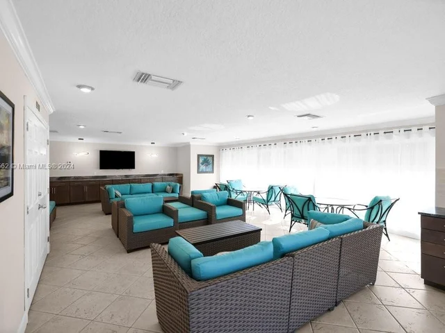 1750 NW 3rd Ter # 104C, Fort Lauderdale FL 33311