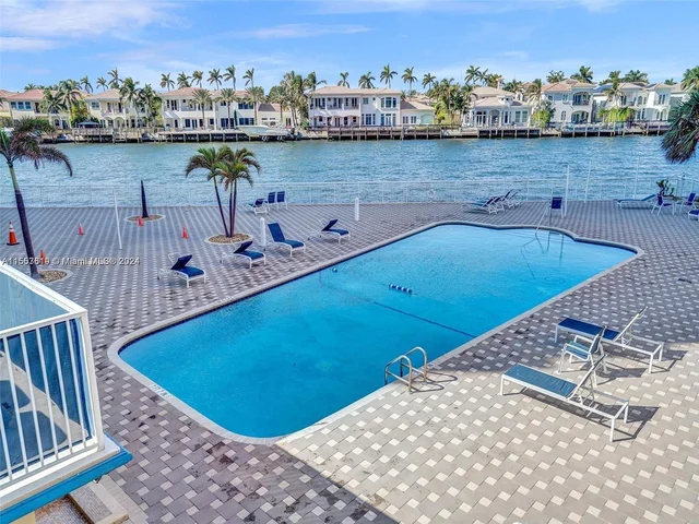 1600 S Ocean Dr # 18I, Hollywood FL 33019