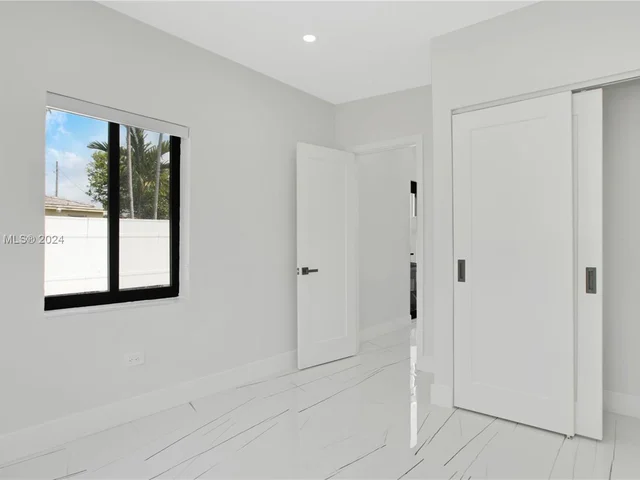 1937 SW 16 Ave, Miami FL 33145