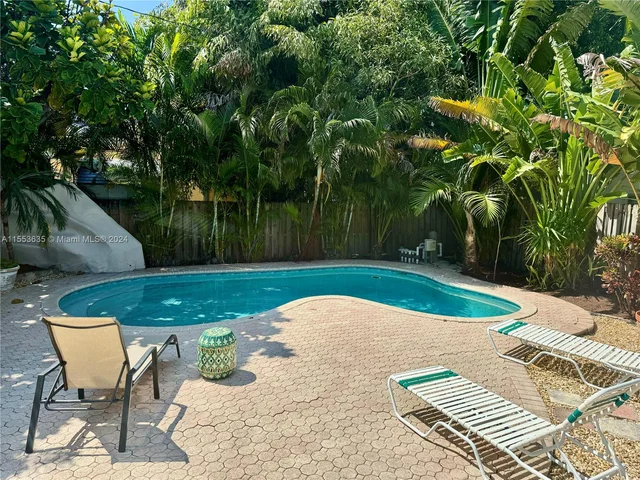 301 NE 15th Ave # 2, Fort Lauderdale FL 33301