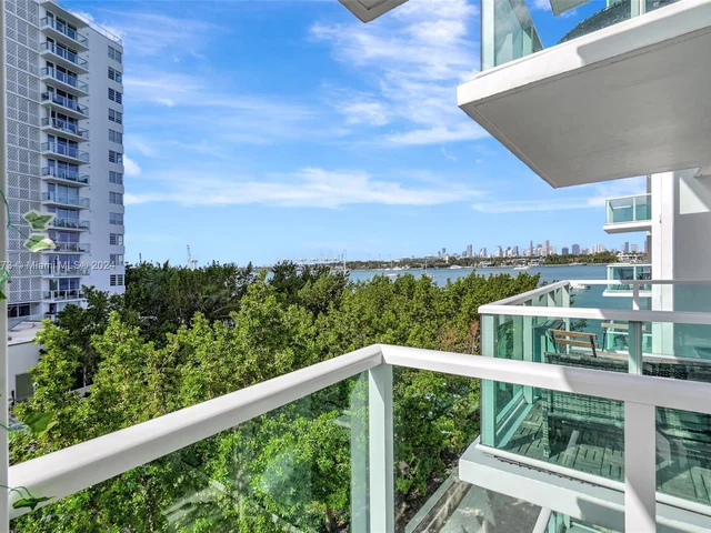 1000 West Ave # 327, Miami Beach FL 33139