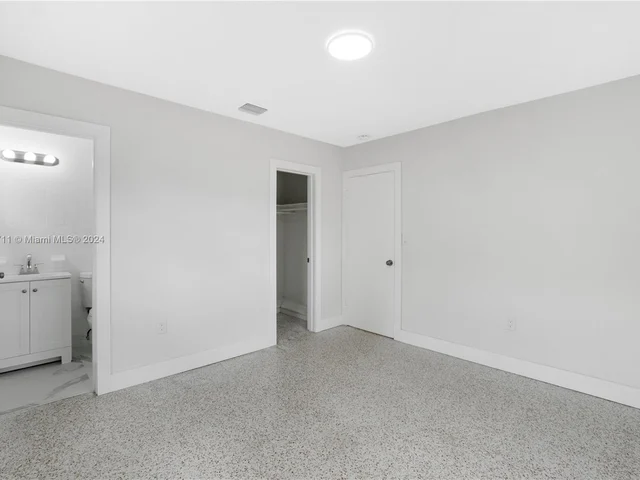 920 NW 201st St, Miami Gardens FL 33169