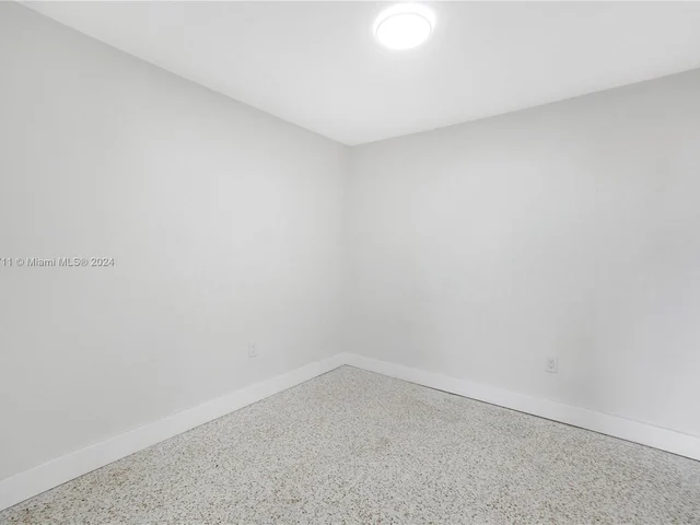 920 NW 201st St, Miami Gardens FL 33169