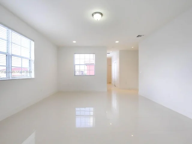 15545 SW 12th Ter, Miami FL 33194