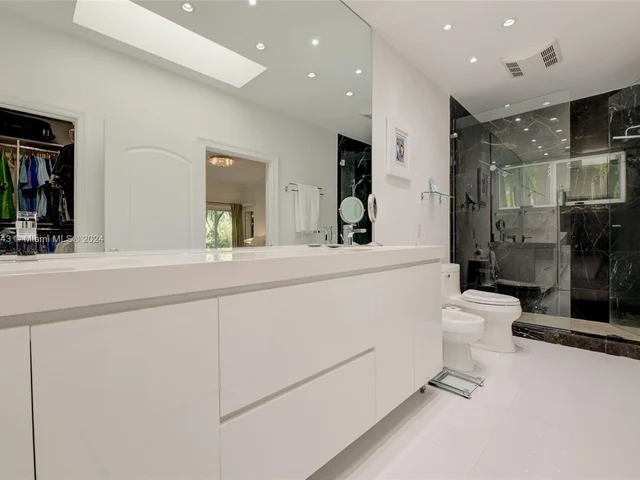 6681 SW 155th Ave, Miami FL 33193