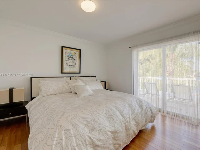 6681 SW 155th Ave, Miami FL 33193