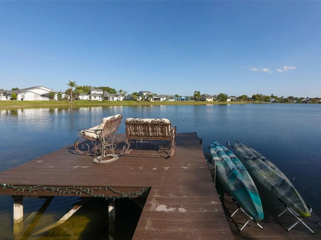 6681 SW 155th Ave, Miami FL 33193