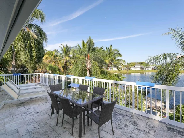 6681 SW 155th Ave, Miami FL 33193