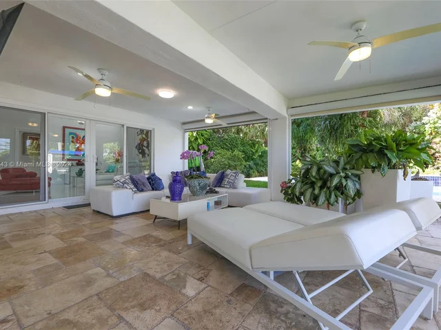 6681 SW 155th Ave, Miami FL 33193