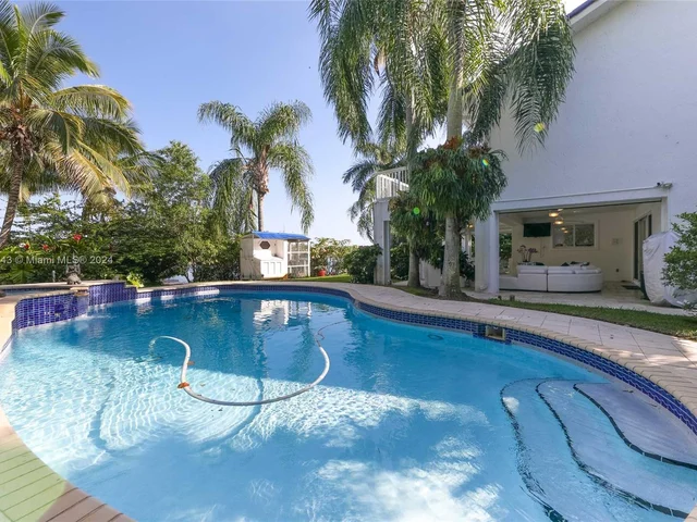 6681 SW 155th Ave, Miami FL 33193