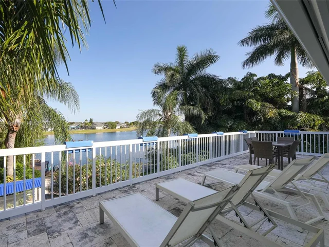 6681 SW 155th Ave, Miami FL 33193