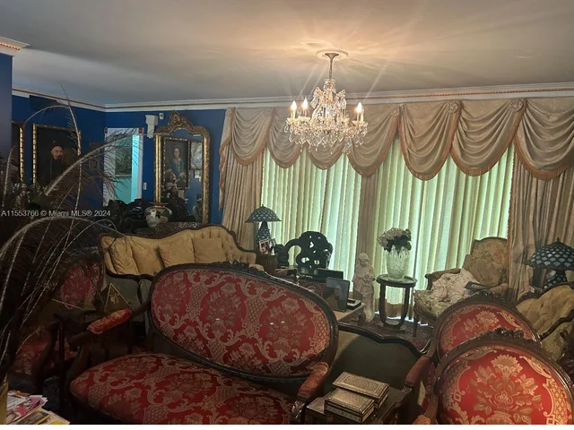 2920 Segovia St, Coral Gables FL 33134