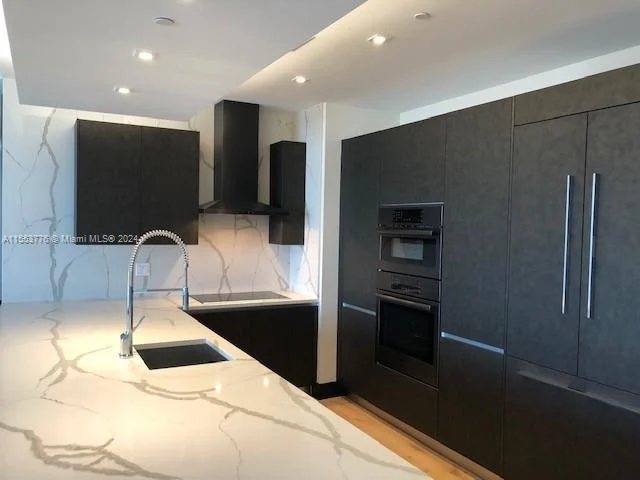 340 SE 3rd St # 2003, Miami FL 33131