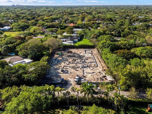 6730 SW 115th St, Pinecrest FL 33156