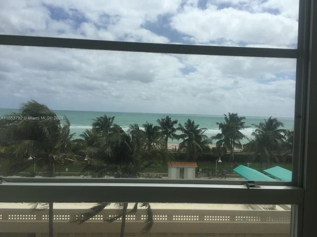 2899 Collins Ave # 531, Miami Beach FL 33140