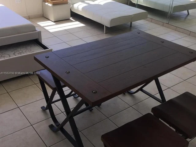 2899 Collins Ave # 531, Miami Beach FL 33140