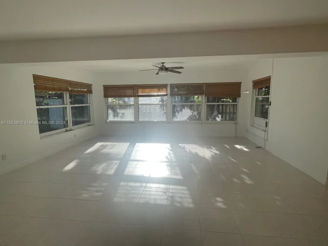 709 NE 25th Ave, Pompano Beach FL 33062