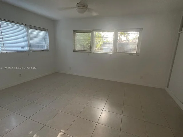 709 NE 25th Ave, Pompano Beach FL 33062